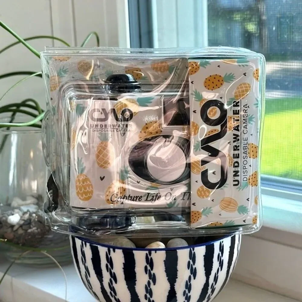 NIB CYLO Pineapple Print Underwater Disposable Camera Waterproof up to 16 Feet